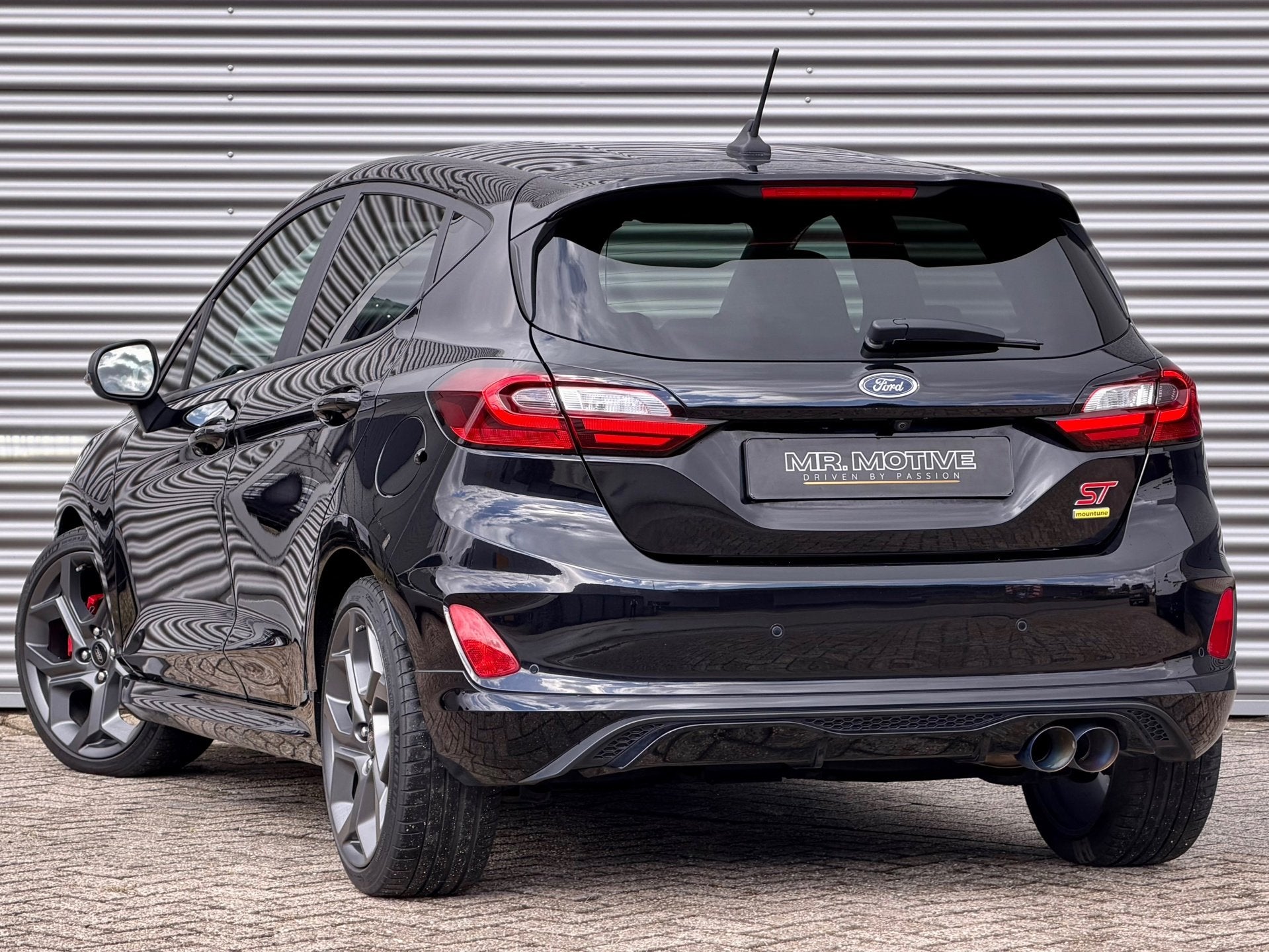 Ford Fiesta 1.5 EcoBoost ST-X | Performance Pack | B&O | Win, Voorwielaandrijving, Dealer onderhouden, 15 km/l, Gebruikt