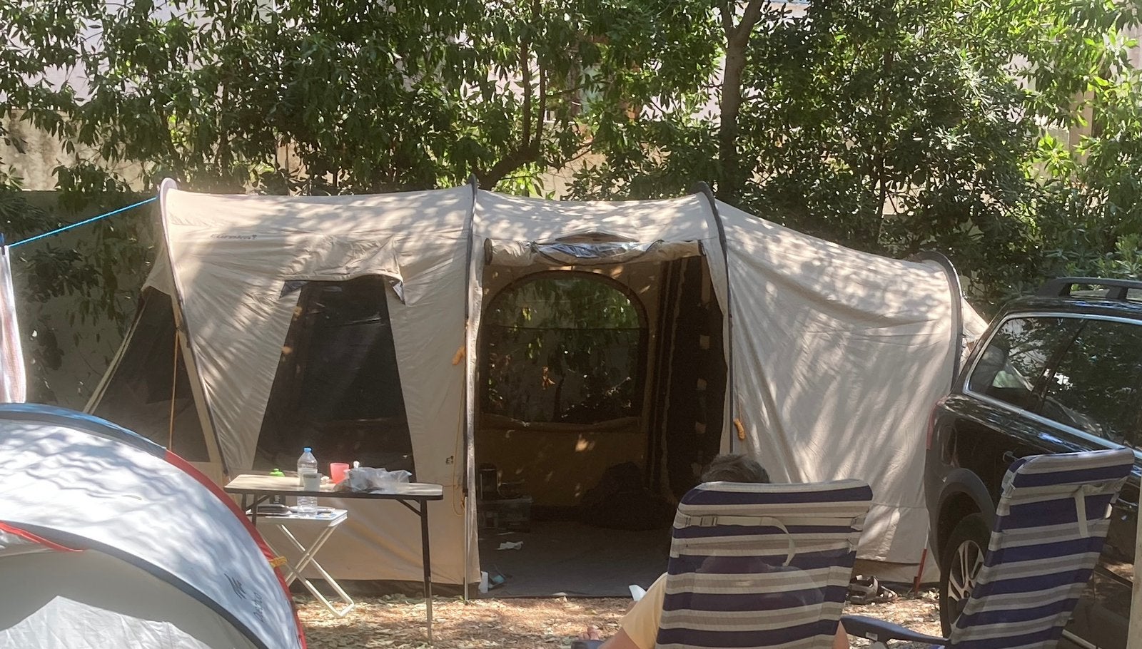Eureka tent Grand Vision BTC met vloerzeil en grote luifel, Ophalen, Gebruikt, Tot en met 6