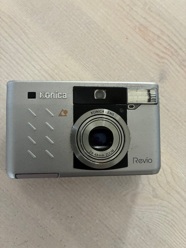 Konica Revio, Ophalen, Gebruikt, Compact, Konica