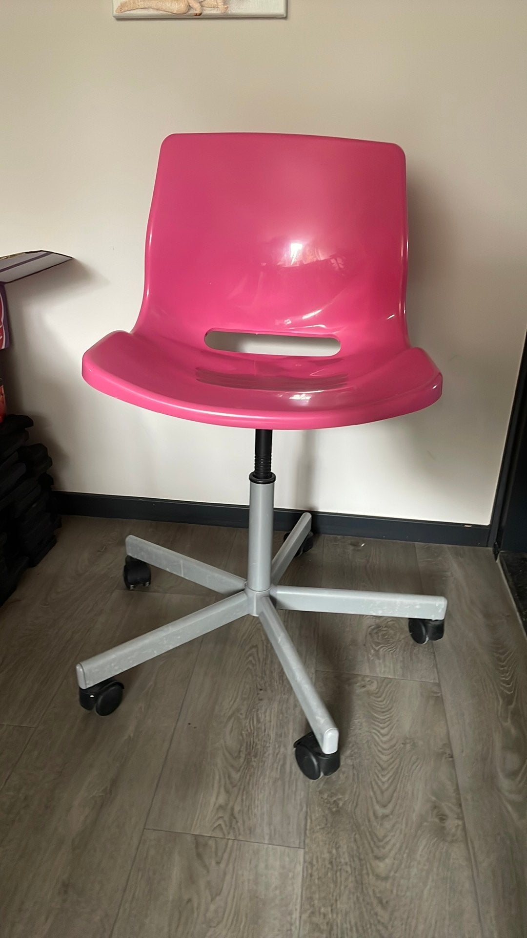 Bureaustoel ikea snille, Ophalen, Zo goed als nieuw, Roze, Bureaustoel