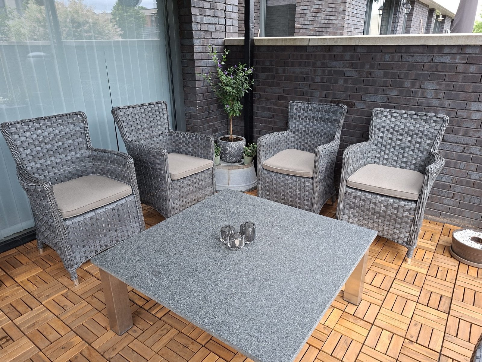 Wicker tuinstoelen, Tuin en Terras, Tuinsets en Loungesets, Gebruikt, Tuinset, Wicker, 4 zitplaatsen, Stoel, Ophalen