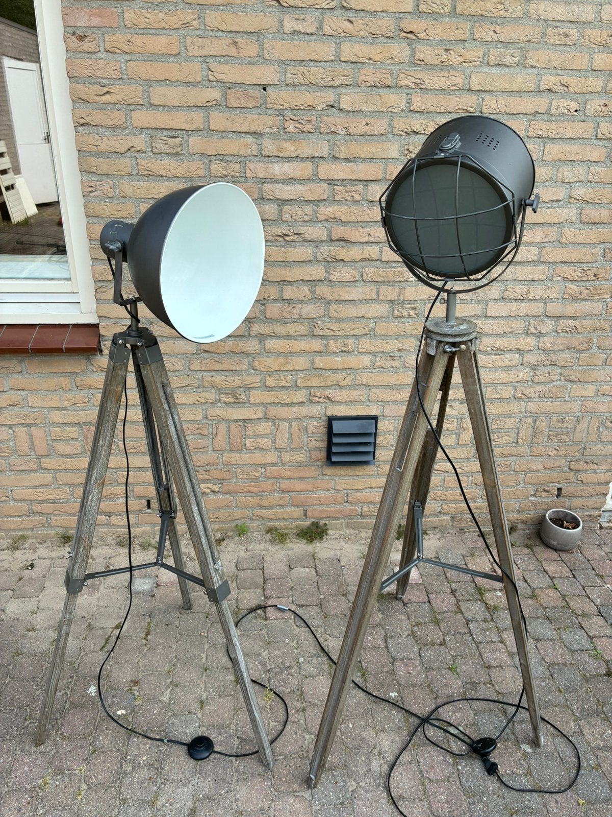 2 staande lampen, Ophalen, Gebruikt, Hout, 150 tot 200 cm