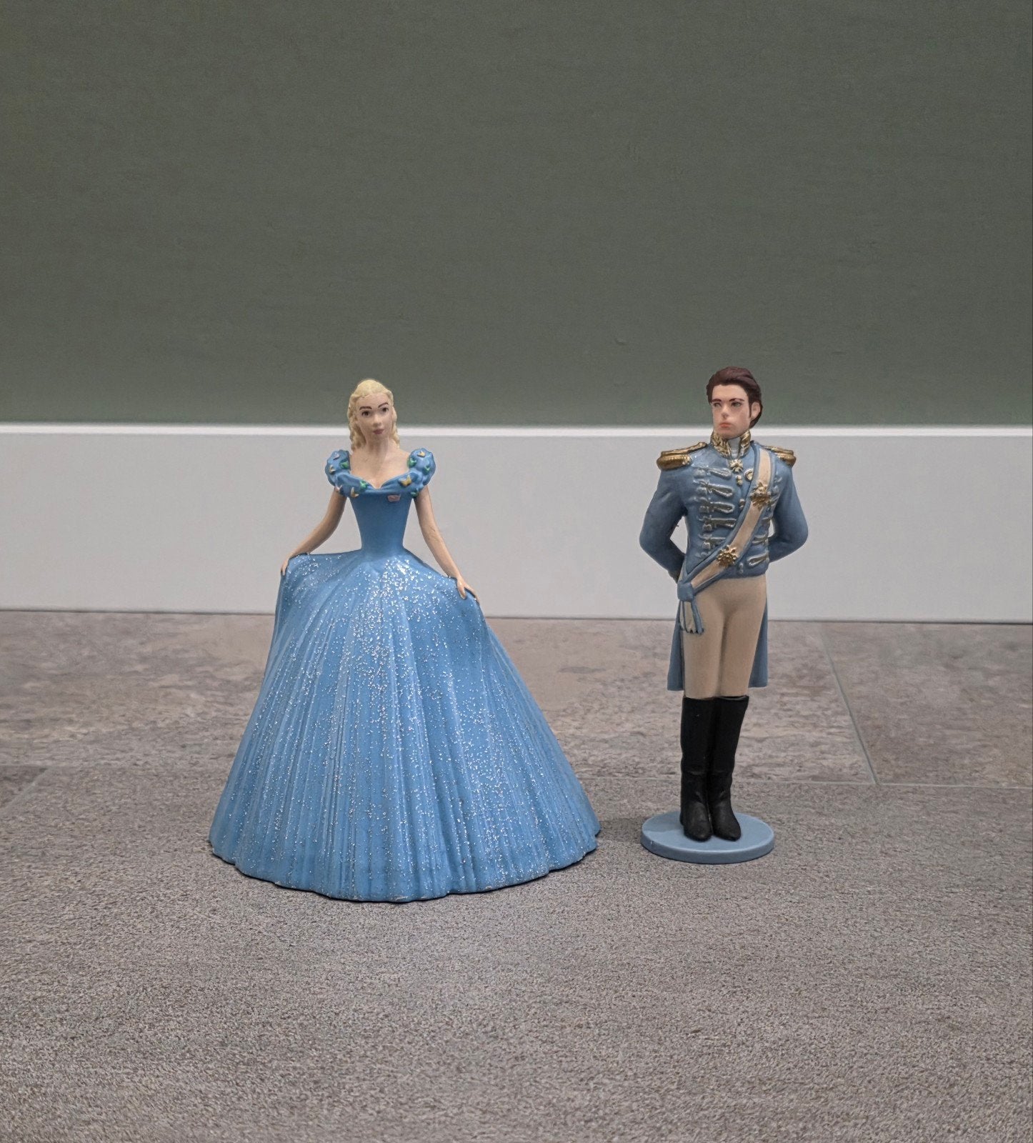 Disney Bullyland Assepoester Cinderella poppetjes figuren, Ophalen of Verzenden, Zo goed als nieuw