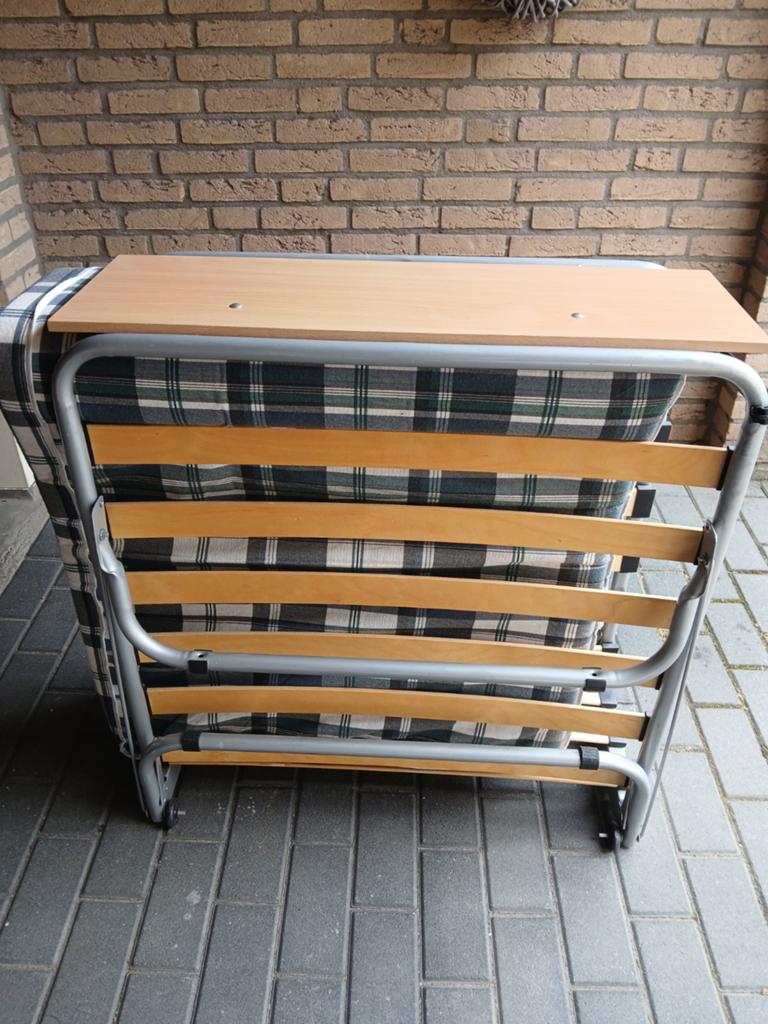 Opvouwbaar logeerbed met matras en lattenbodem, Gebruikt, 70 tot 85 cm, 180 cm of meer, Ophalen