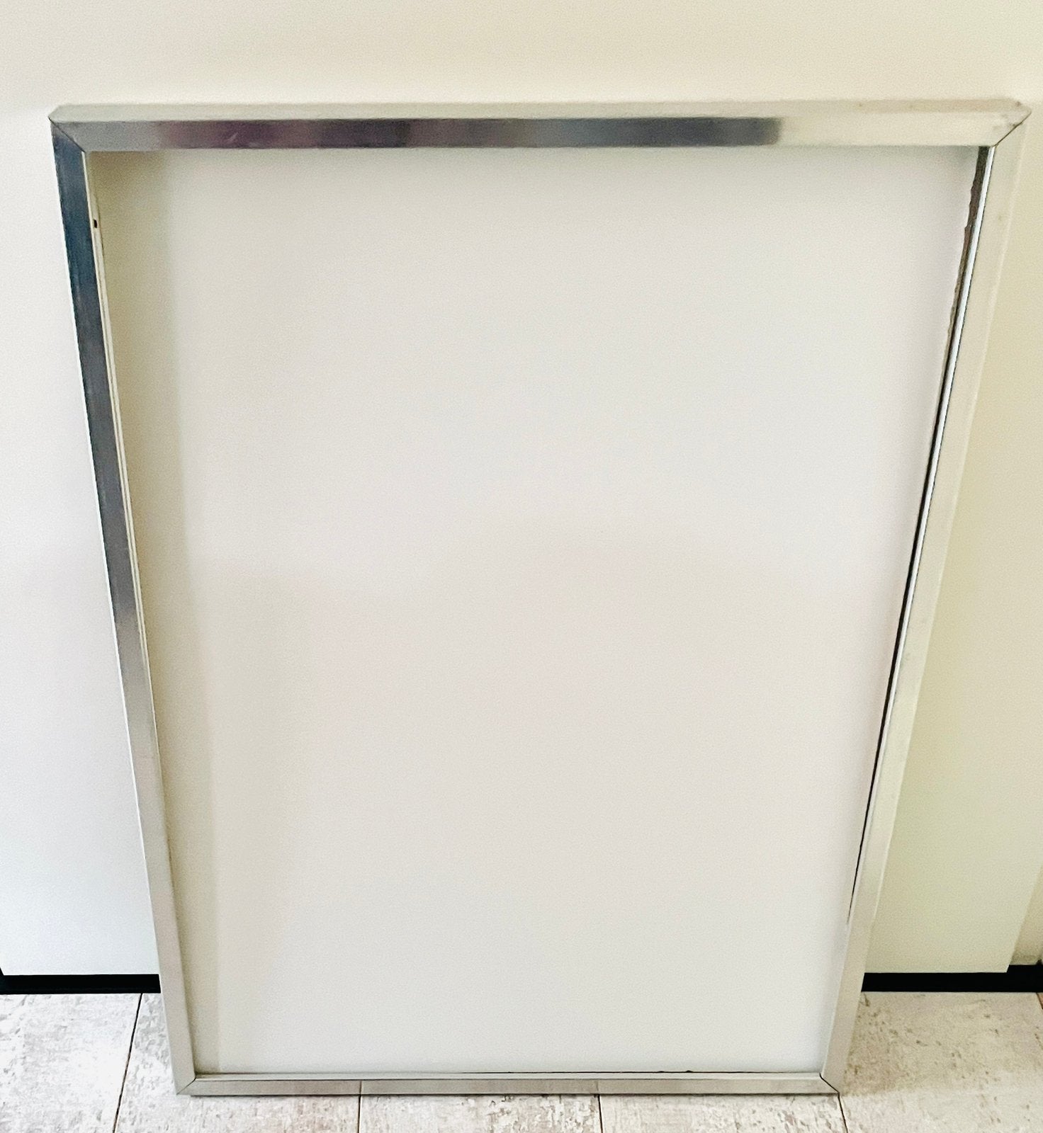 GRATIS - Ikea Aluminium Poster Lijst 50x70 Zonder Glas, Ophalen, Gebruikt, Metaal, Zilver