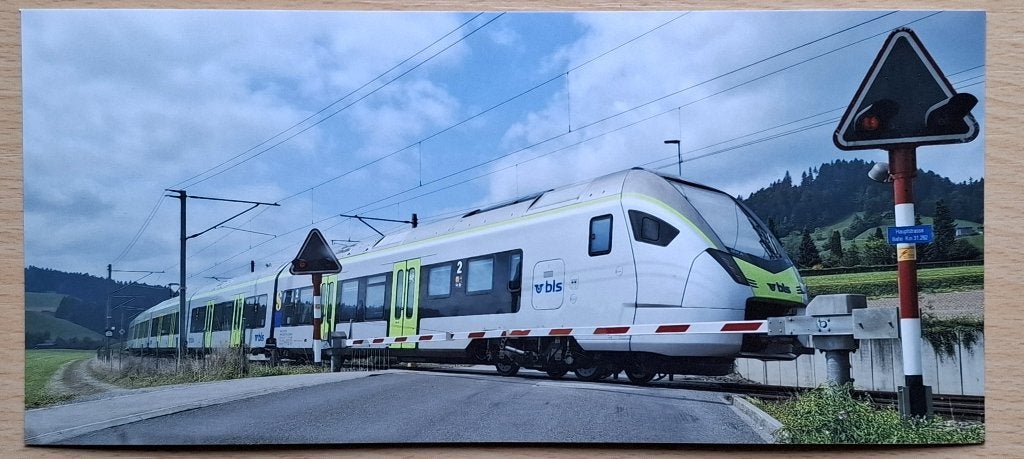 Foto BLS in Emmental Zwitserland, Verzamelen, Foto's en Prenten, Nieuw, Foto, Buitenland, 1980 tot heden, Verzenden
