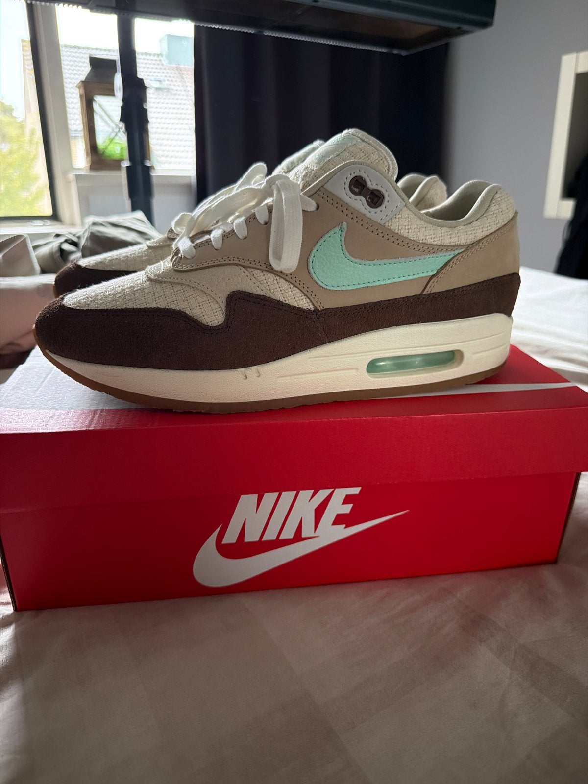 Nike Air Max 1 “Crepe Hemp” 44, Kleding | Heren, Overige kleuren, Nieuw, Ophalen of Verzenden, Sneakers of Gympen