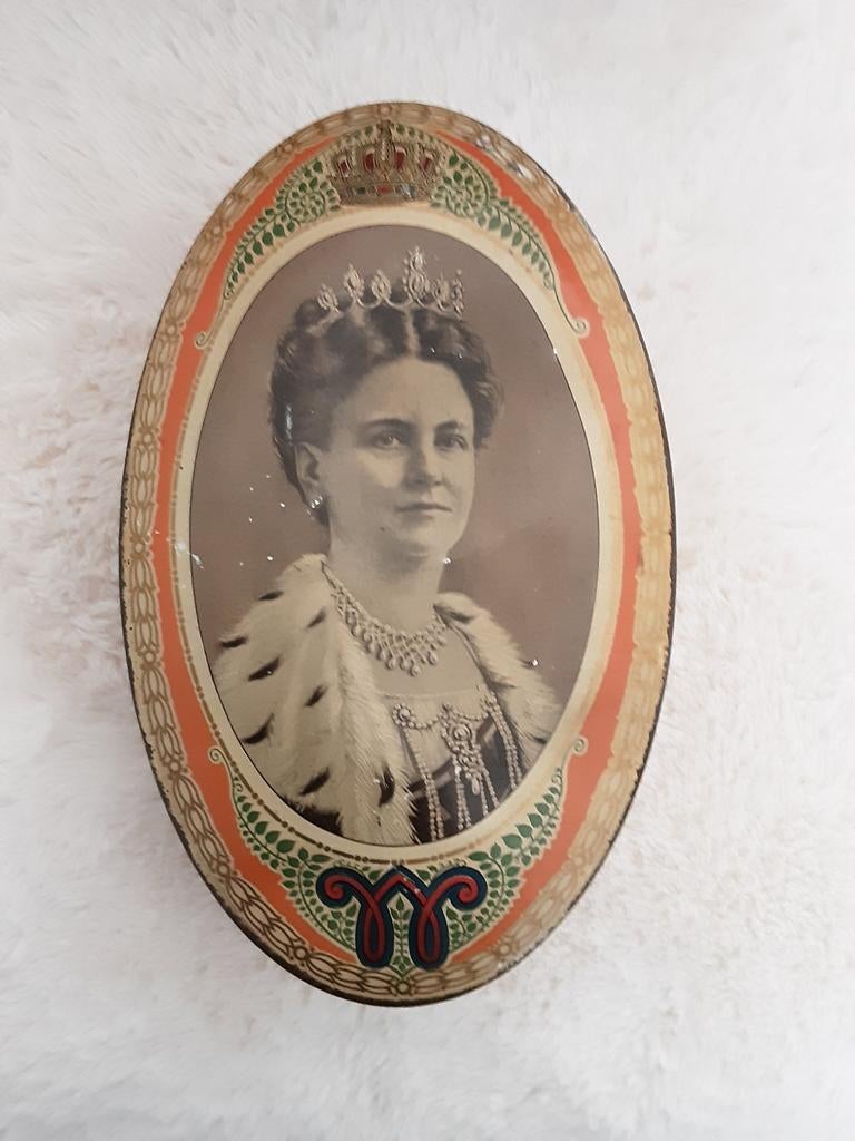 WILHELMINA. (  1898 / 1923 )., Verzamelen, Blikken, Ophalen of Verzenden, Gebruikt, Overige