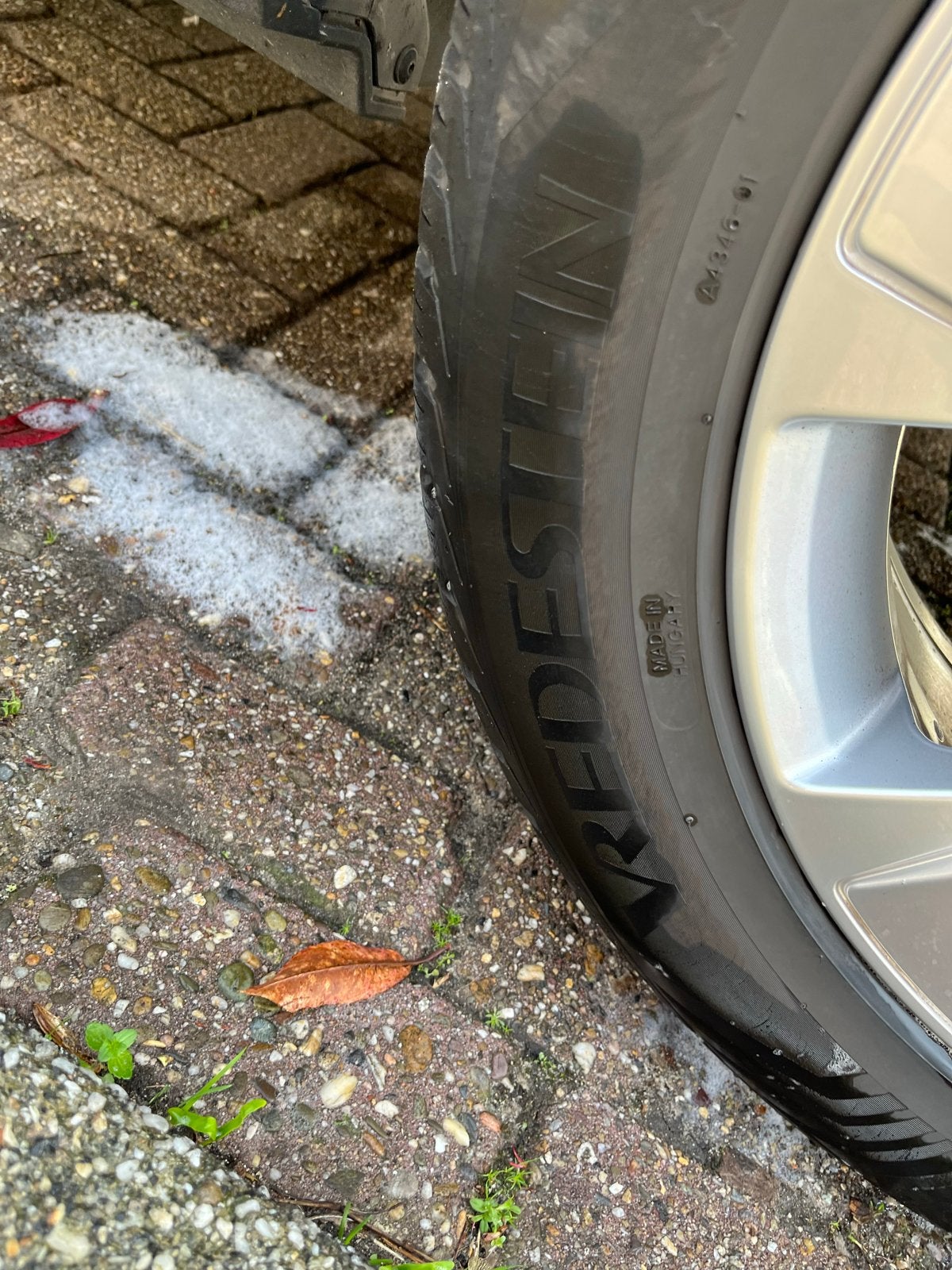 Vredestein All Season banden met Volvo velgen 18 inch, Auto-onderdelen, Banden en Velgen, 18 inch, Gebruikt, Banden en Velgen