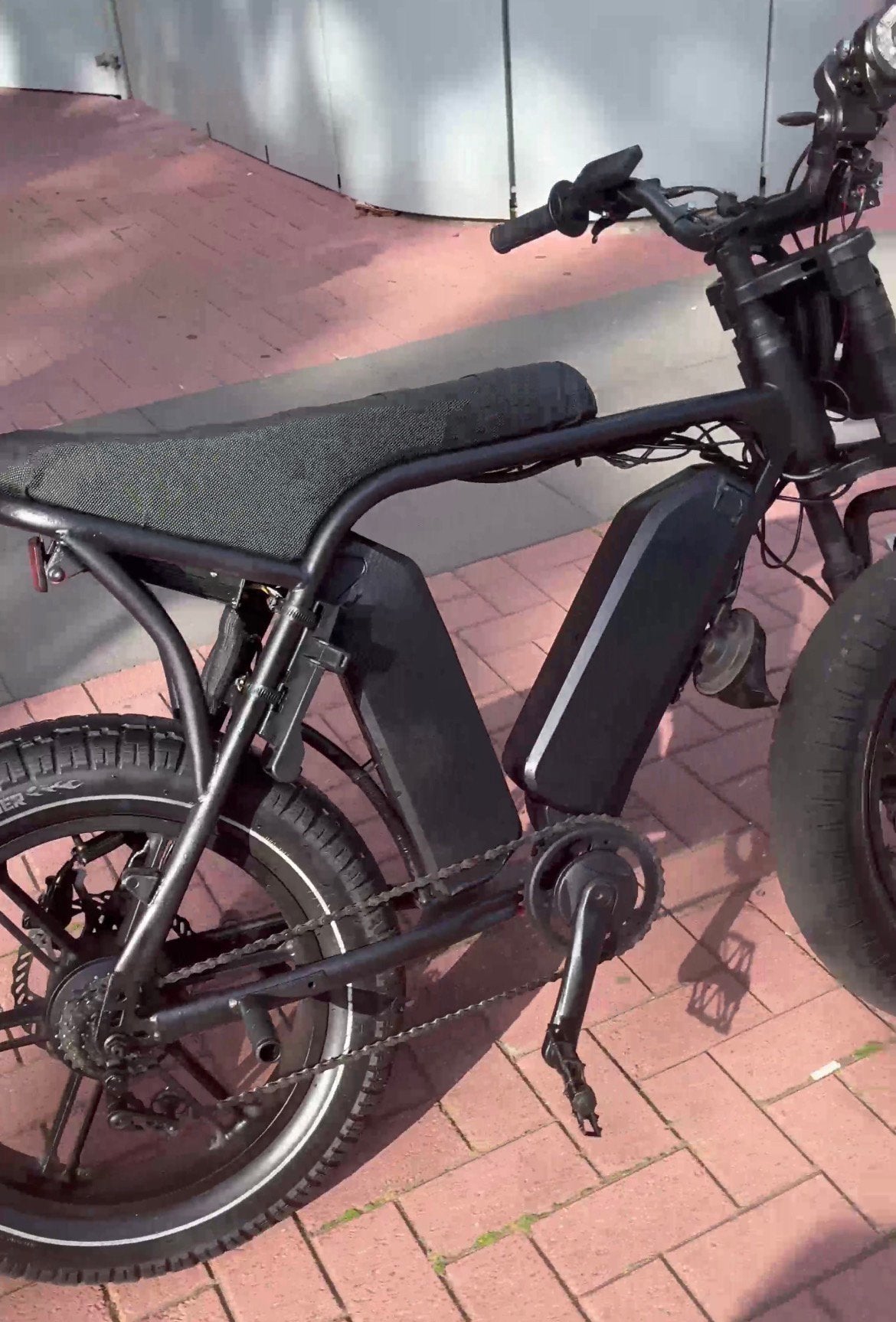 Fatbike v8 dubbele accu, Zo goed als nieuw, 59 cm of meer, 50 km per accu of meer, Ophalen