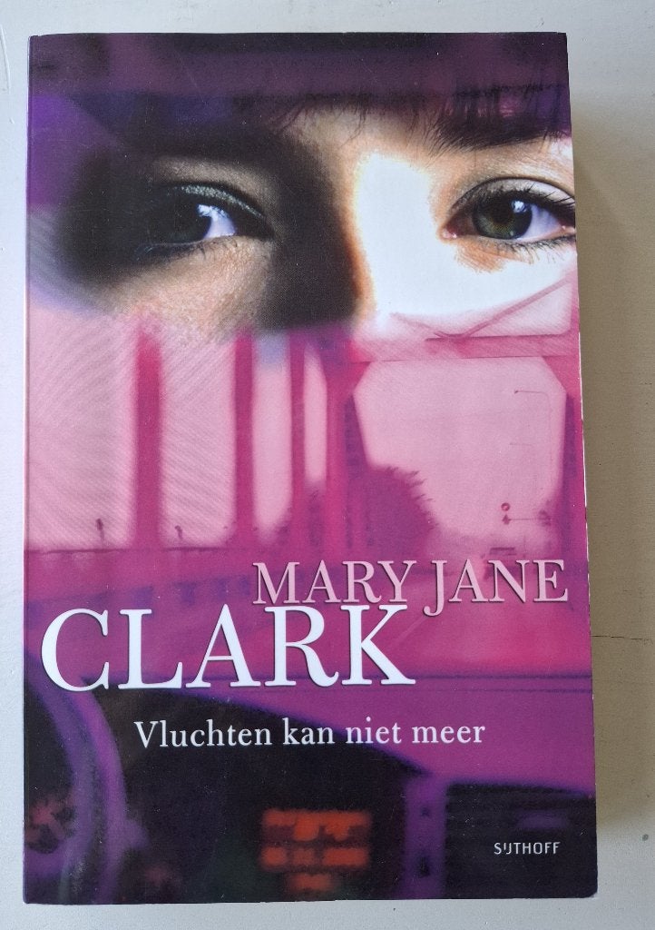 Vluchten kan niet meer, Gelezen, Mary Jane Clark, Ophalen of Verzenden, Amerika