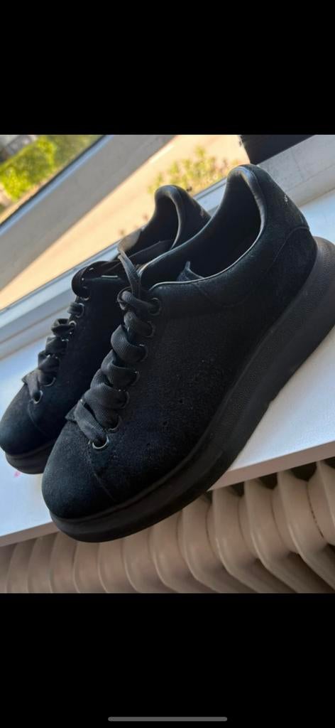 Alexander McQueen sneakers maat 37, Kleding | Dames, Schoenen, Gedragen, Sneakers of Gympen, Zwart, Ophalen of Verzenden