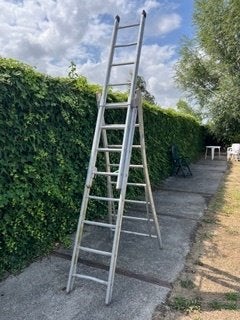 Aluminium reform ladder, Doe-het-zelf en Verbouw, Ladders en Trappen, Ophalen, Zo goed als nieuw, Ladder, Opvouwbaar of Inschuifbaar