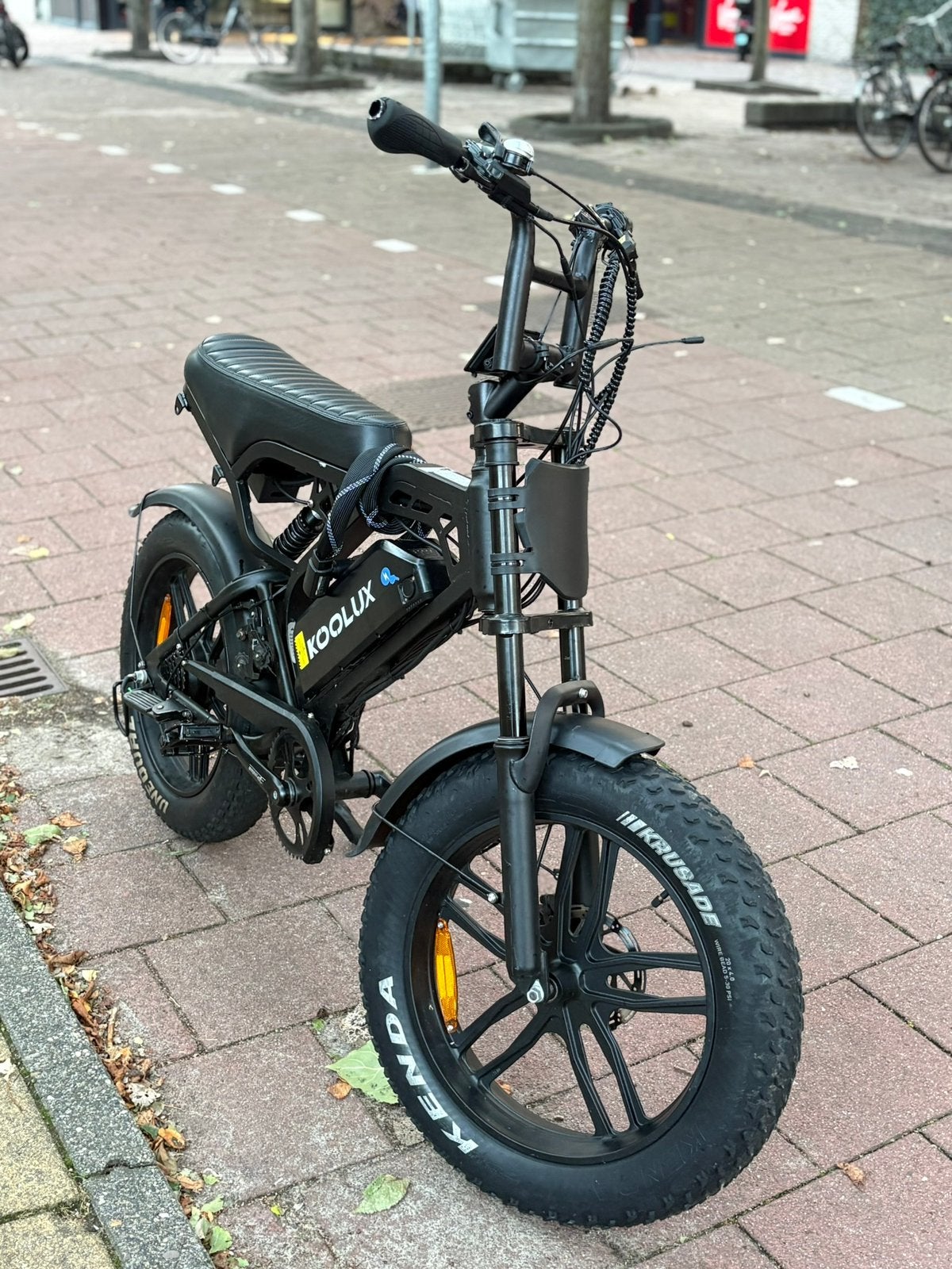 V20 pro fatbike, Ophalen, Zo goed als nieuw, 20 inch of meer