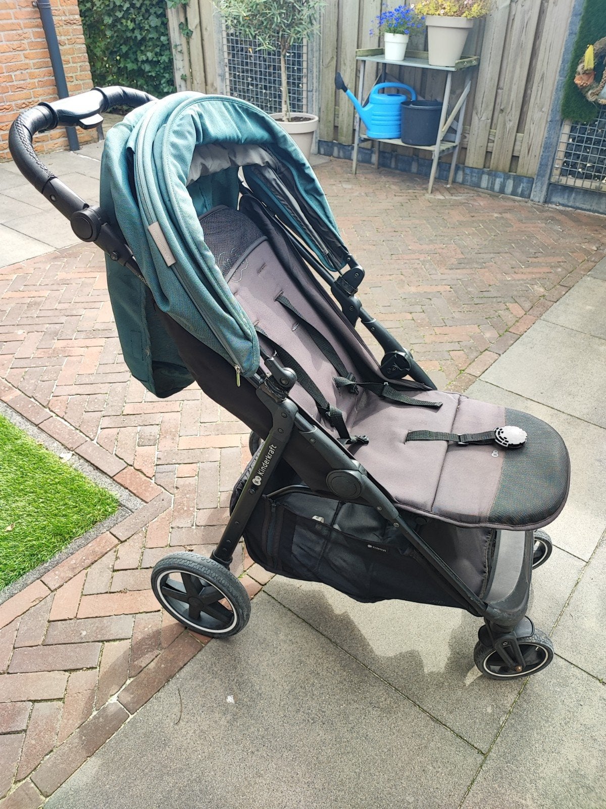 kinderkraft buggy kinderwagen prima staat, Ophalen of Verzenden, Zo goed als nieuw, Zonnekap