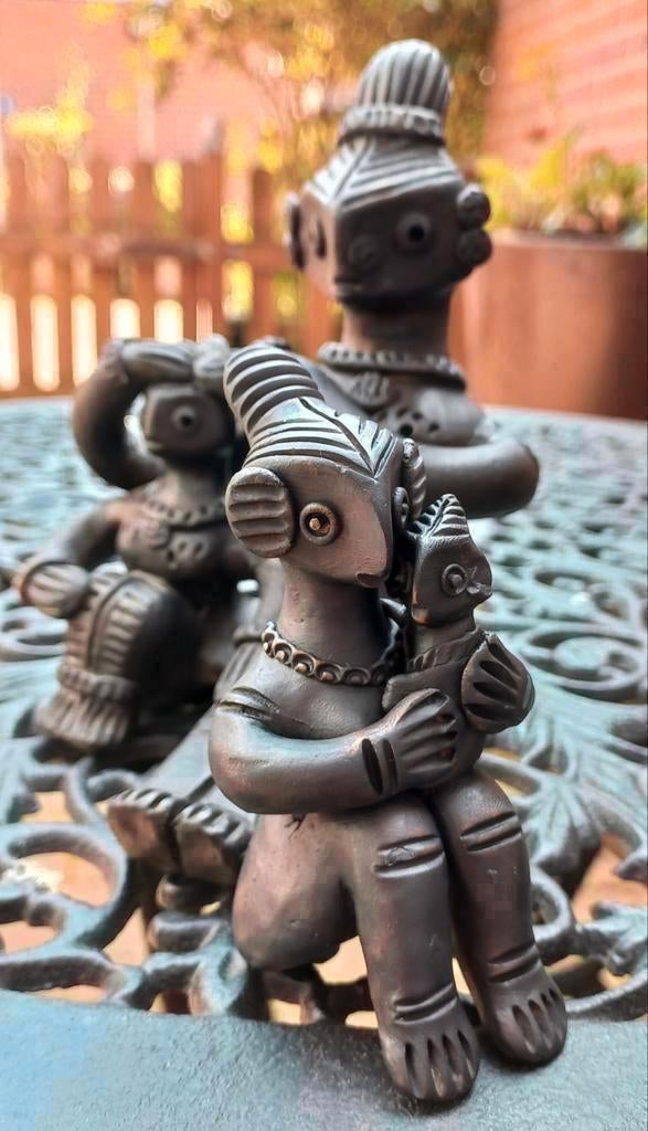 Antiek Beelden klei TEPA PUTUL DURGA FAMILY SET, Verzamelen, Beelden en Beeldjes, Ophalen of Verzenden