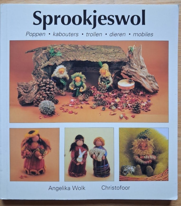 Sprookjeswol - Angelika Wolk, Ophalen of Verzenden, Zo goed als nieuw, Angelika Wolk
