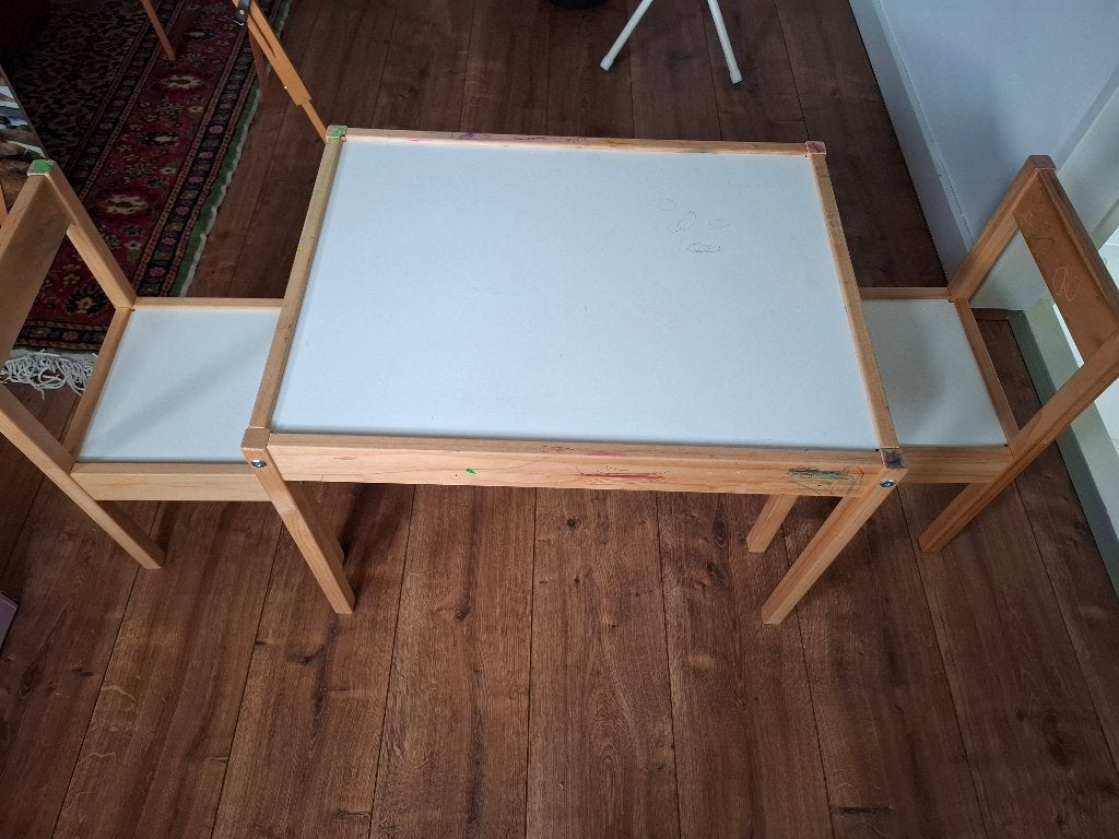 Ikea Kindertafel met 2 stoelen, wit/grenen, Ophalen, Gebruikt, Tafel(s) en Stoel(en)