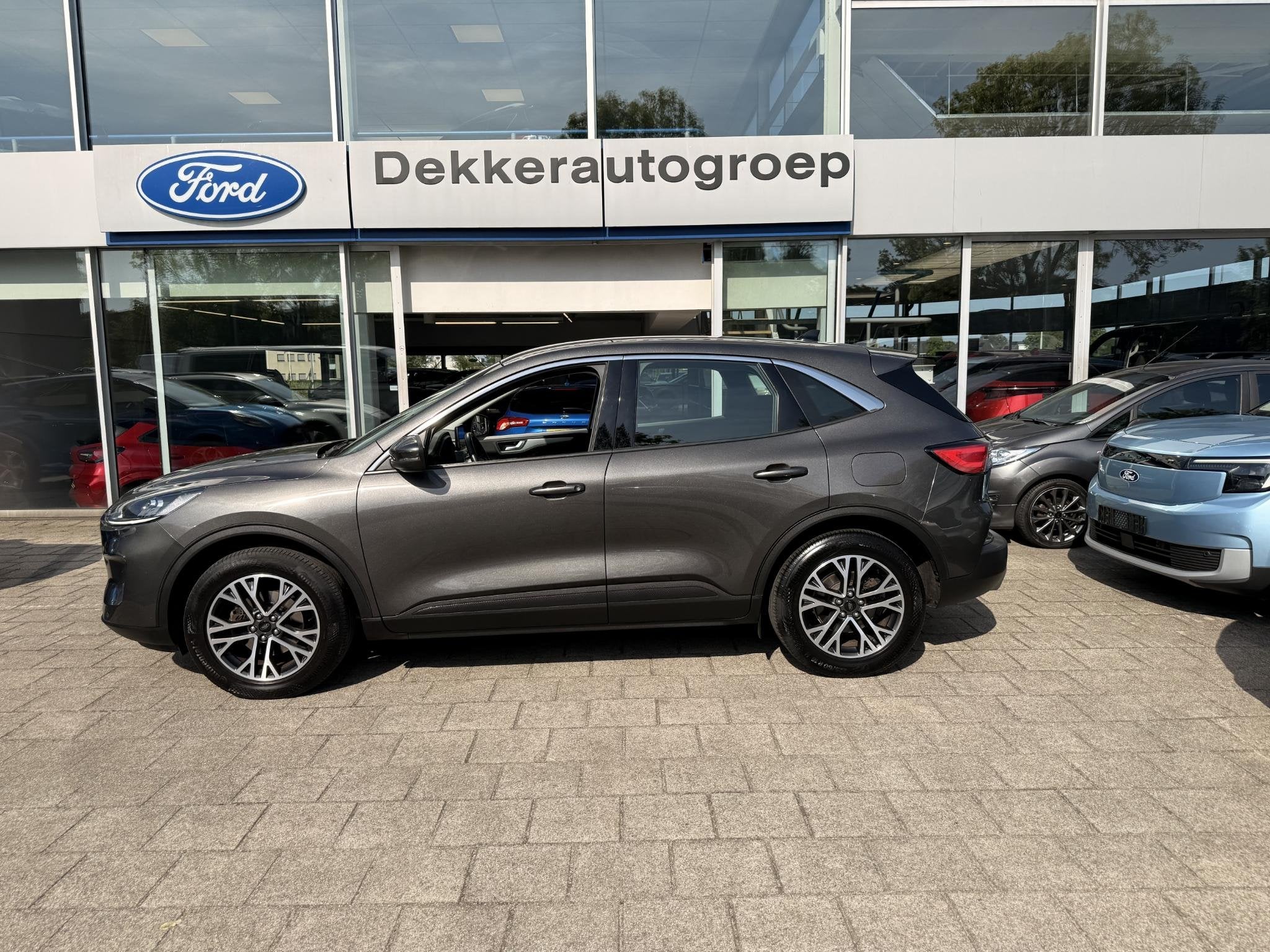 Ford Kuga 1.5 EcoBoost Trend, Auto's, Voorwielaandrijving, Stof, Gebruikt, Euro 6