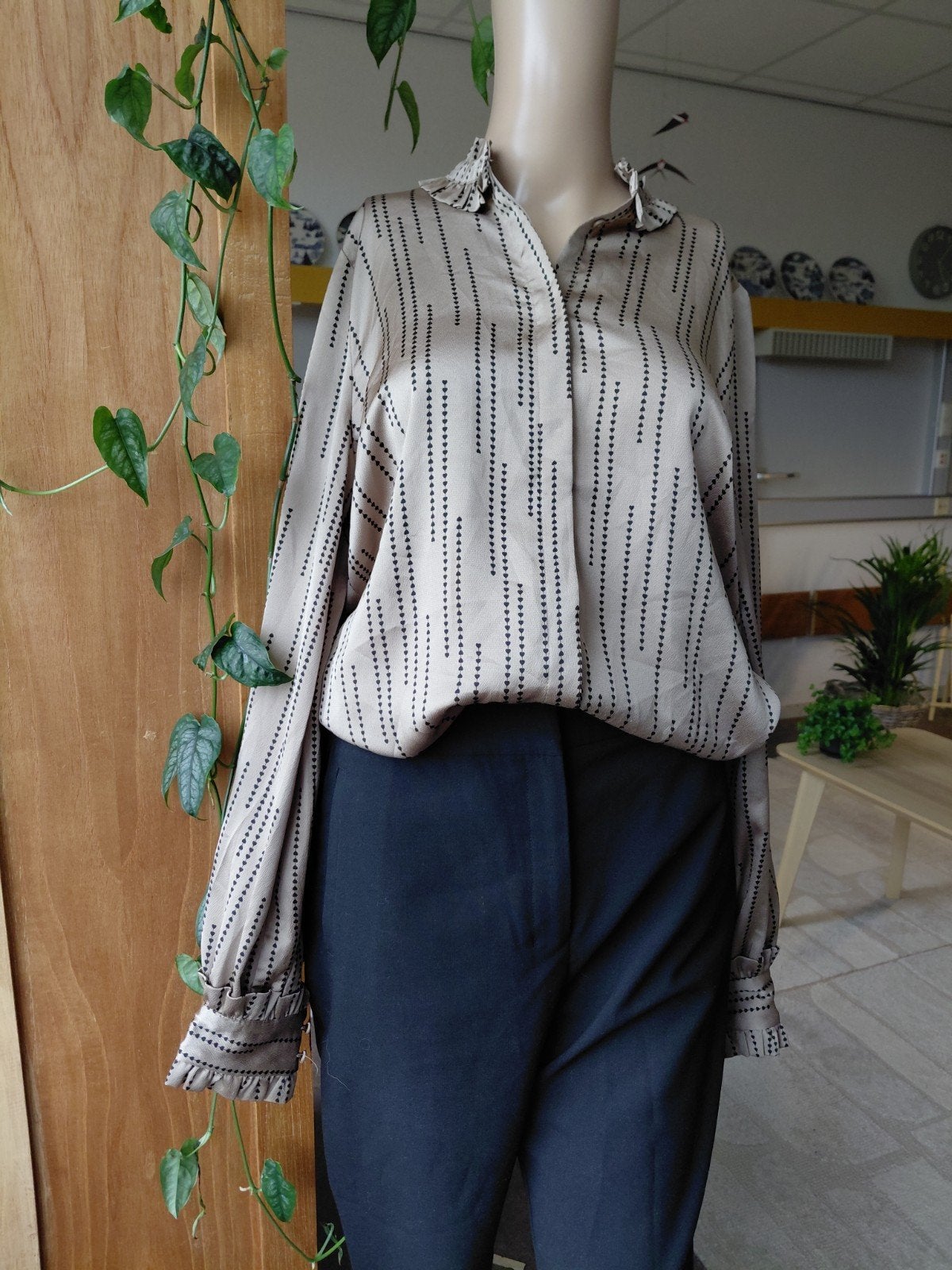 Bruuns Bazar blouse nieuwstaat S/M, Kleding | Dames, Maat 38/40 (M), Verzenden, Beige, Zo goed als nieuw