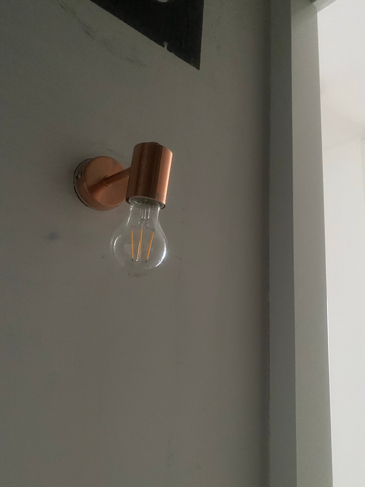 Koperkleurige wandlamp met E27 fitting, Huis en Inrichting, Ophalen, E27 (groot), Zo goed als nieuw, Wandlamp