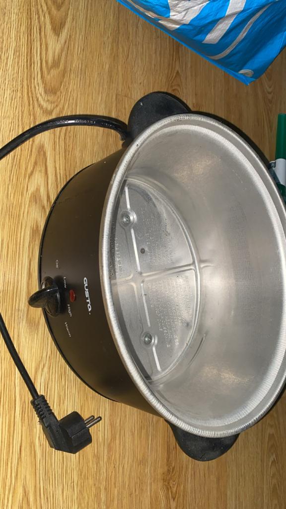 Gusta slowcooker zonder binnenpan, Witgoed en Apparatuur, Slowcookers, Ophalen of Verzenden, Gebruikt