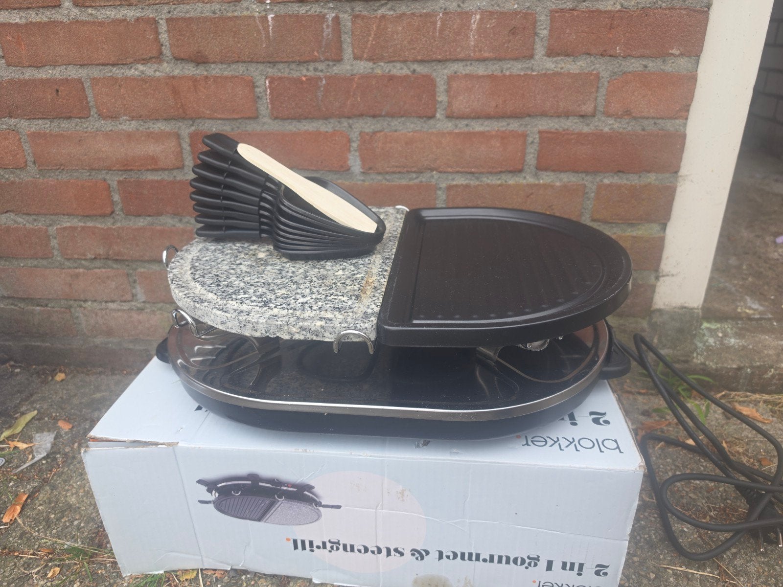 Blokker BL-26302 2-in-1 Gourmet & Steengrill 8 personen 1200, Ophalen of Verzenden