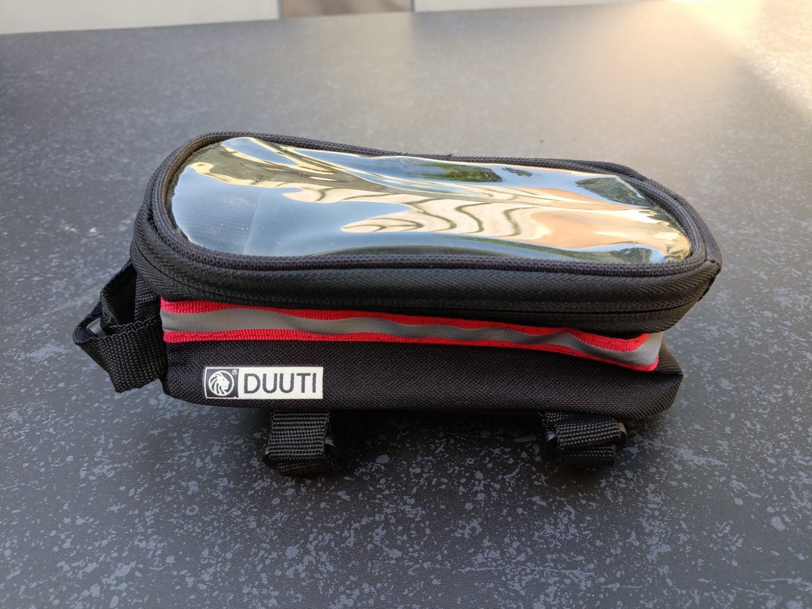 DUUTI frame tasje zwart rood  klittenband bevestiging, Ophalen of Verzenden, Zo goed als nieuw, Duuti