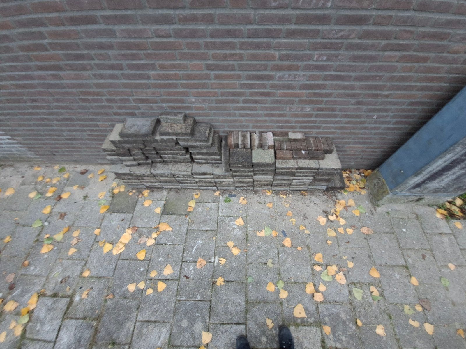 Gebruikte klinkers en terrastegels, Tuin en Terras, Ophalen, Gebruikt, Klinkers, 5 tot 10 m²
