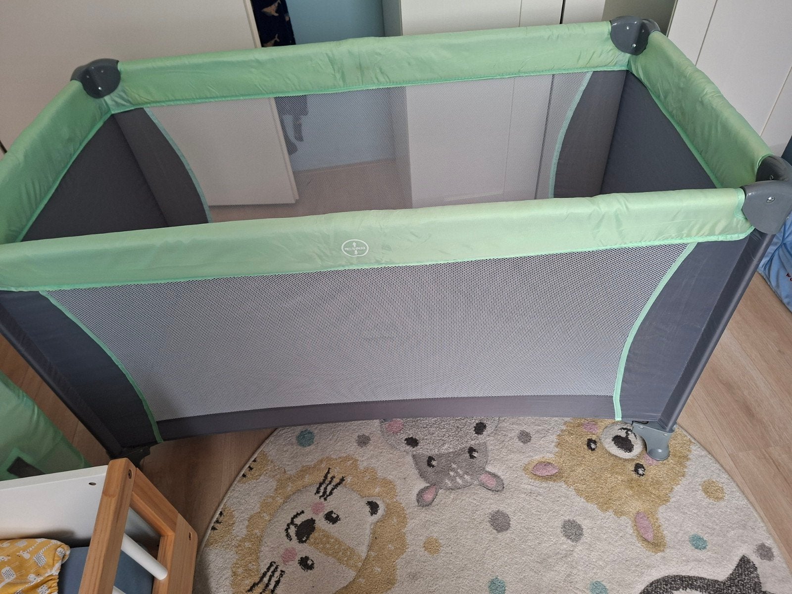 Camping bedje met matras en topper, Ophalen, Zo goed als nieuw, Rechthoekig