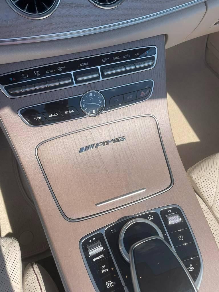 amg embleem console logo w205 c63 c43 e43 e53 e63 a45 CLA45, Ophalen of Verzenden, Nieuw, Mercedes-Benz