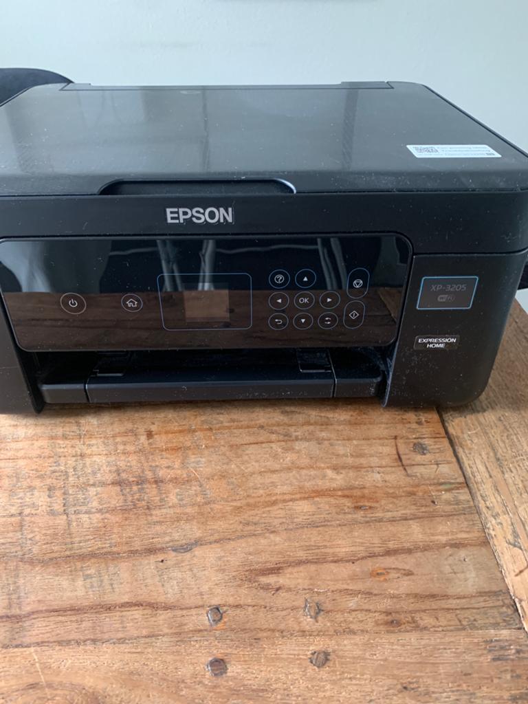 Zo goed als nieuw Epson kleuren printer XP 3205, Kleur printen, Printer, Inkjetprinter, Ophalen of Verzenden