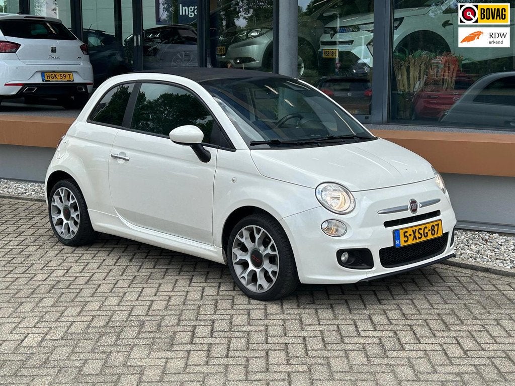 Fiat 500 C 0.9 TwinAir Turbo Cult CABRIOLET / HILL HOLD /, Parkeersensor, Gebruikt, Cabriolet, Leder en Stof