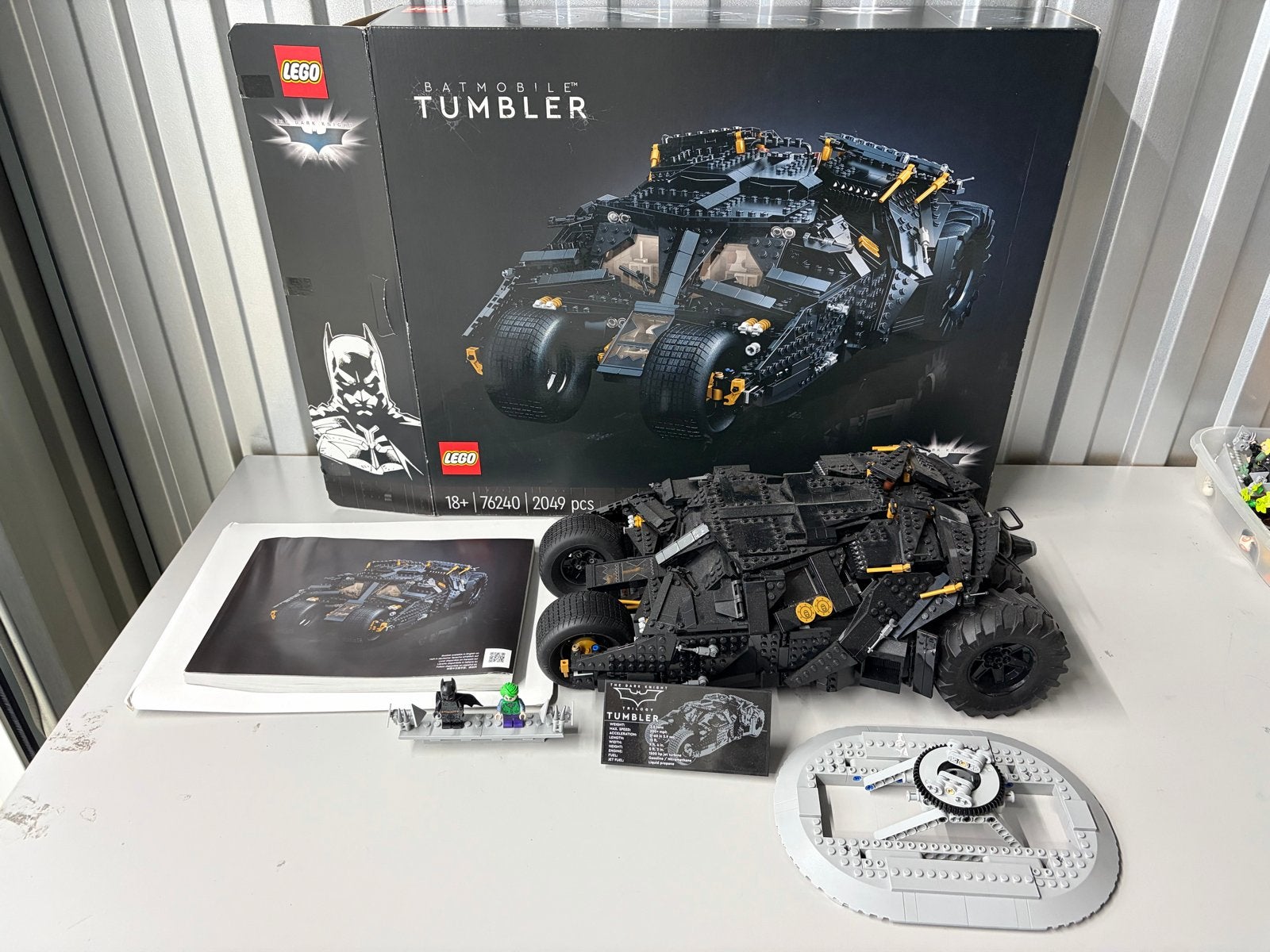 LEGO Batmobile Tumbler 76240 - Batman & Joker, Ophalen of Verzenden, Zo goed als nieuw