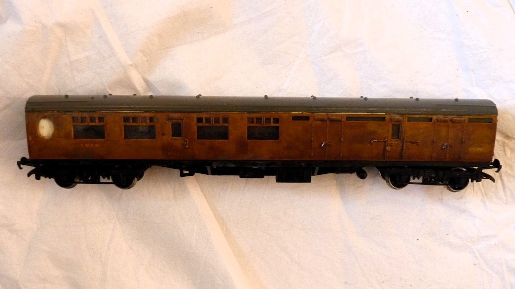 Hornby Triang LNER 1/2 break wheathered, Hobby en Vrije tijd, Overige merken, Gebruikt, Gelijkstroom, Wagon