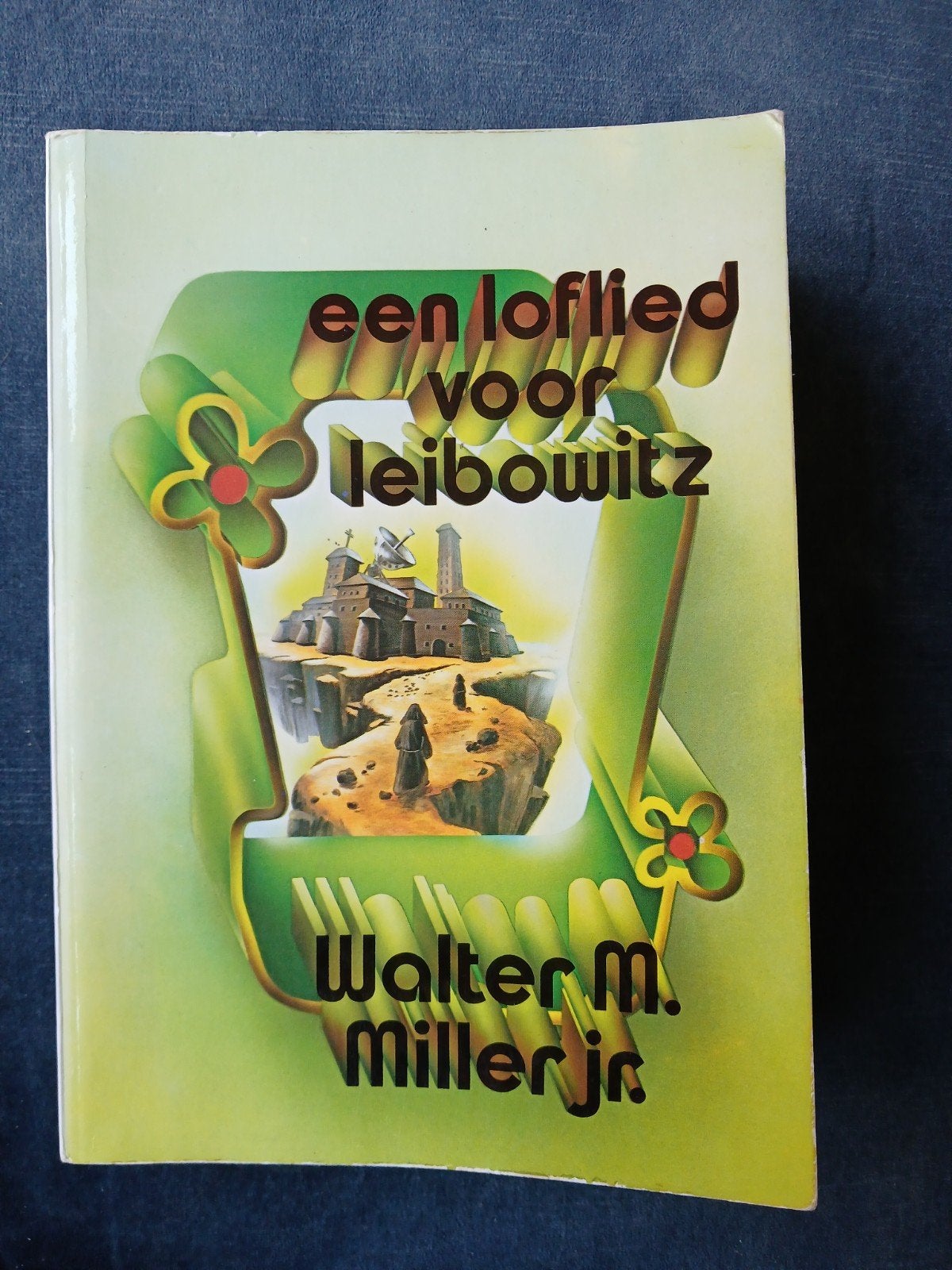 Een loflied voor Leibowitz - Walter M. Miller Jr. (SF), Boeken, Ophalen of Verzenden, Gelezen, Walter M. Miller Jr.