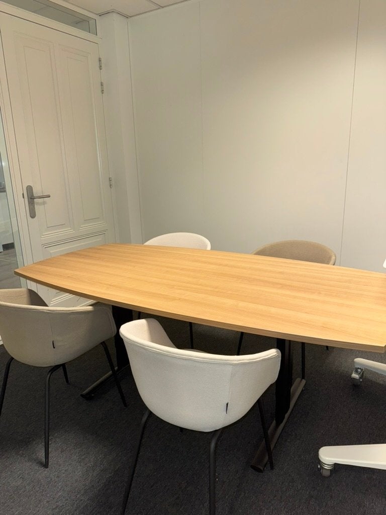 Vergadertafel met 4 vergaderstoelen: complete vergaderset, Ophalen, Gebruikt, 4 tot 6 stoelen