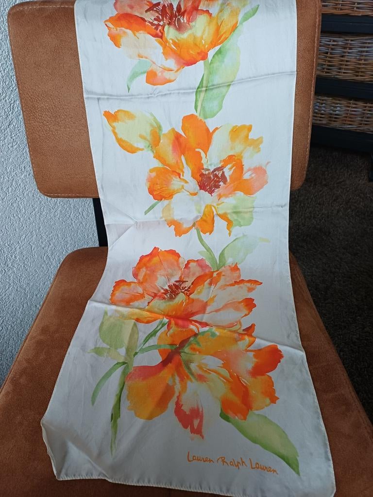 Ralph Lauren Zijde Sjaal met Bloemenprint, Ralph Lauren, Ophalen of Verzenden, Gedragen, Sjaal