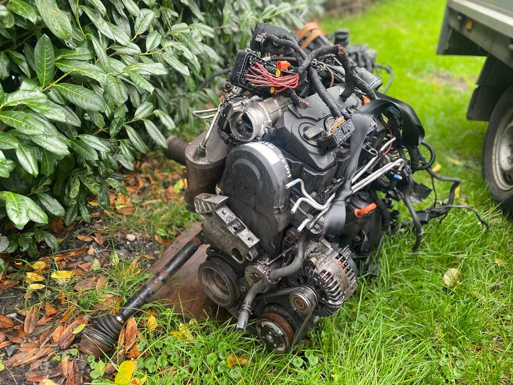 Complete motor - Lopend uit auto gehaald, Ophalen of Verzenden, Gebruikt, Overige automerken