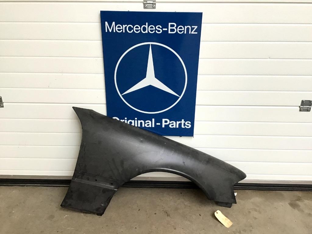 Mercedes W202 Rechter Voorscherm Spatbord Nieuw Origineel, Ophalen, Nieuw, Spatbord, Oldtimer onderdelen