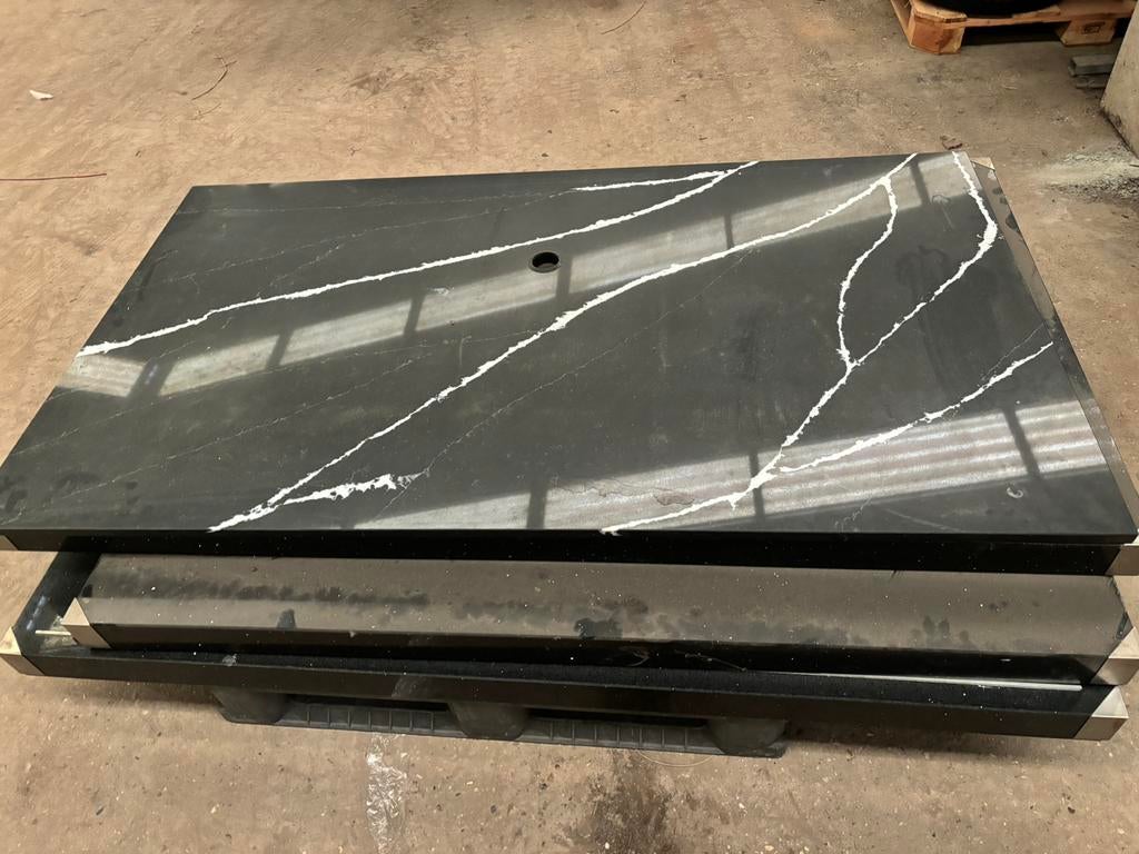 Stenen Tafel/keukenbladen, Huis en Inrichting, Keuken | Keukenelementen, Ophalen, 50 tot 100 cm, Zo goed als nieuw, 25 tot 50 cm
