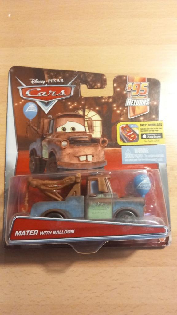 Disney cars 2, Mater with balloon, Kinderen en Baby's, Speelgoed | Speelgoedvoertuigen, Ophalen of Verzenden, Zo goed als nieuw