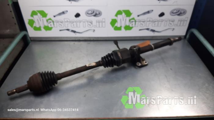 Aandrijfas links-voor van een Renault Clio, Gebruikt, -, Renault, -