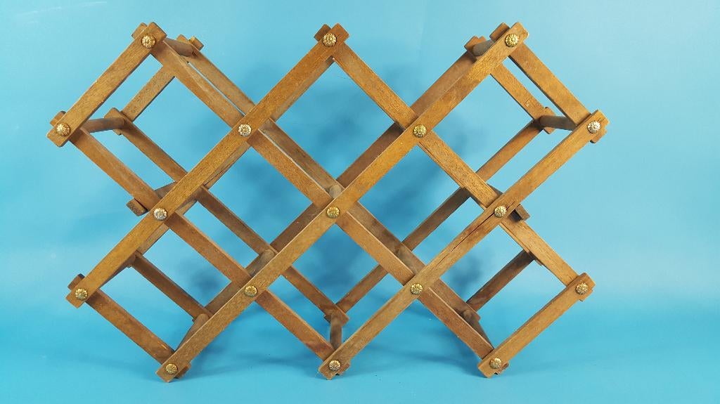 Vintage houten wijnrek, inklapbaar, voor 10 flessen. 7C2