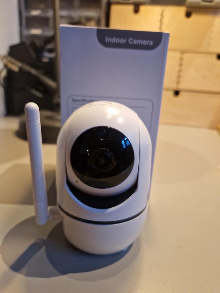 Binnencamera usb powered wifi 2.4, Ophalen, Nieuw, Binnencamera