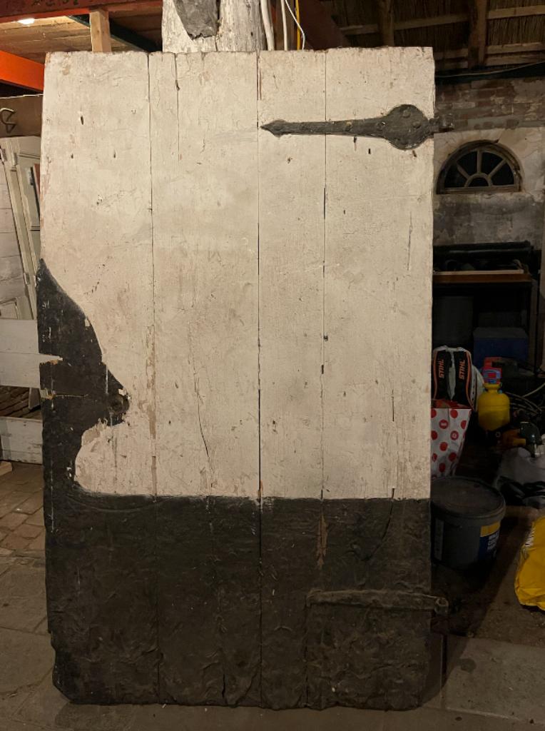 Oude originele staldeur met unieke schanieren uit monument, Doe-het-zelf en Verbouw, Ophalen, Gebruikt, 80 tot 100 cm, Overige typen