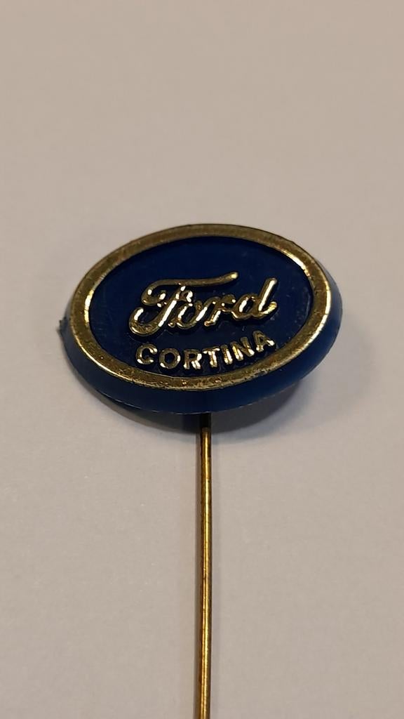 Speldje ford cortina, Verzamelen, Speldjes, Pins en Buttons, Ophalen of Verzenden, Zo goed als nieuw, Merk