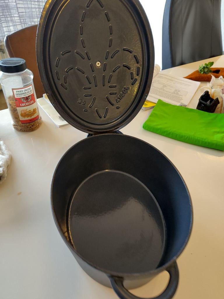 Prachtige oerdegelijke Fontignac gietijzeren pan, Gietijzer, Ophalen of Verzenden, Zo goed als nieuw, Keramische plaat