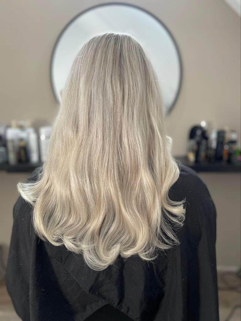 Dames kapsalon voor kleuren en haar extensions, Diensten en Vakmensen, Kappers en Thuiskappers, Hairextensions
