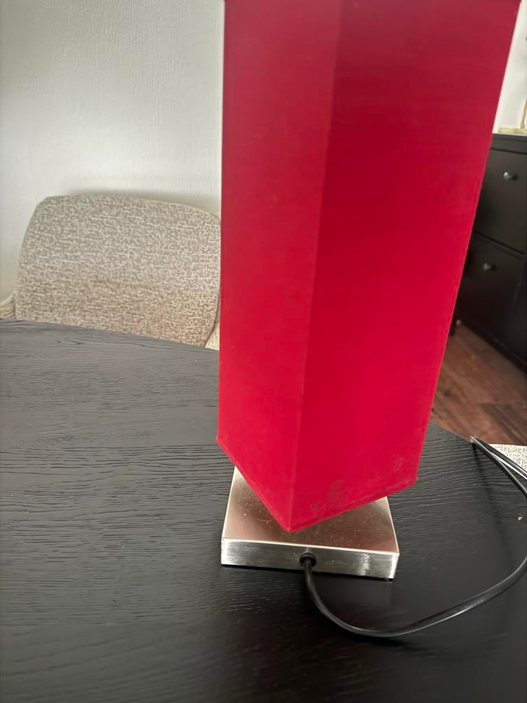 Touch lamp met rode kap, Ophalen of Verzenden, Zo goed als nieuw, Metaal, Minder dan 50 cm